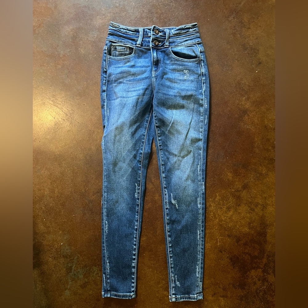 KanCan High Rise Distressed Blue Jeans